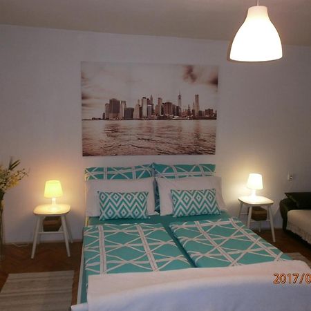 Apartments With A Parking Space Samobor, Prigorje - 12869 Стая снимка